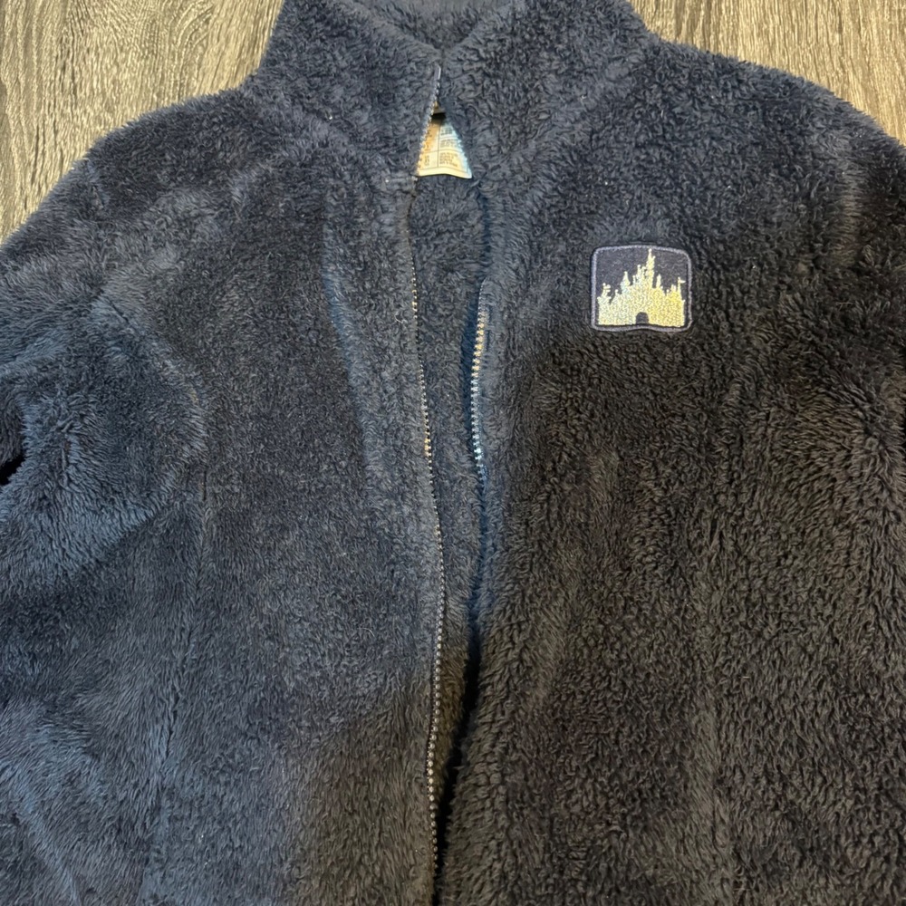 Disney Parks Cinderella's Castle Sherpa Fleece Jacket Navy Blue Women's Size XS - Picture 5 of 9